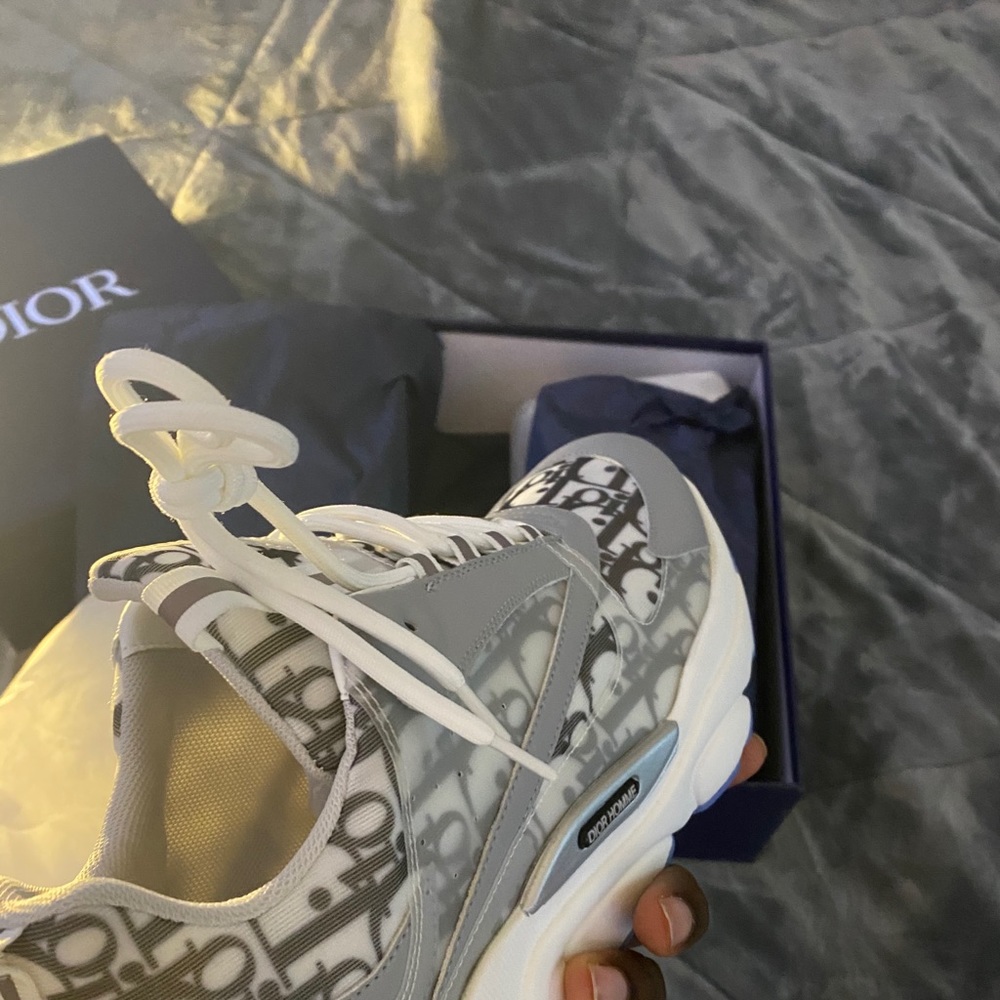 Christian Dior Men Sneakers - Picture 4 of 7